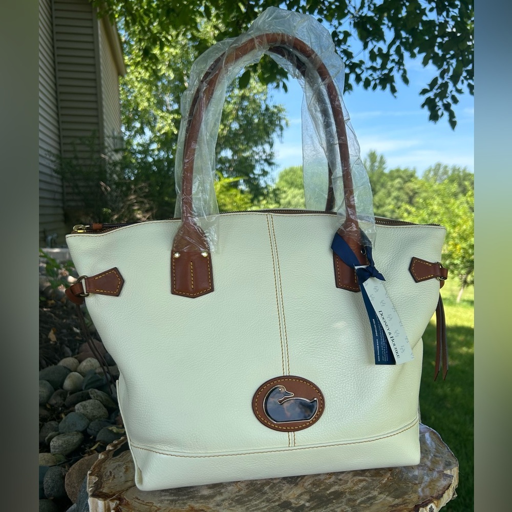 Vintage Dooney & Bourke Fairfield White Camposa Domed Tortoiseshell Satchel NWT - Picture 3 of 16